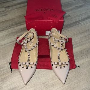 Valentino Garavani Powder Ballerina Strappy Flats size 39